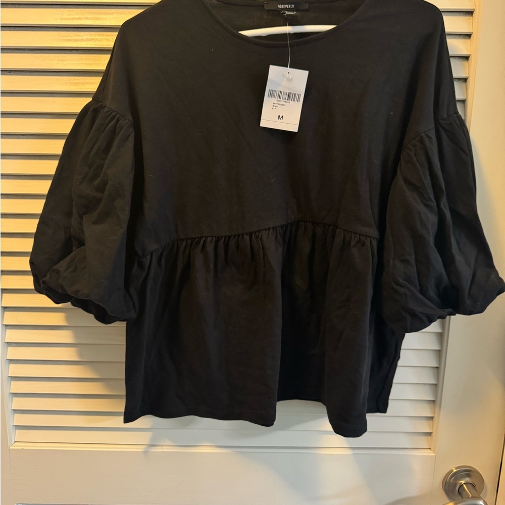 Forever 21 Black and White Puff Sleeve Blouse